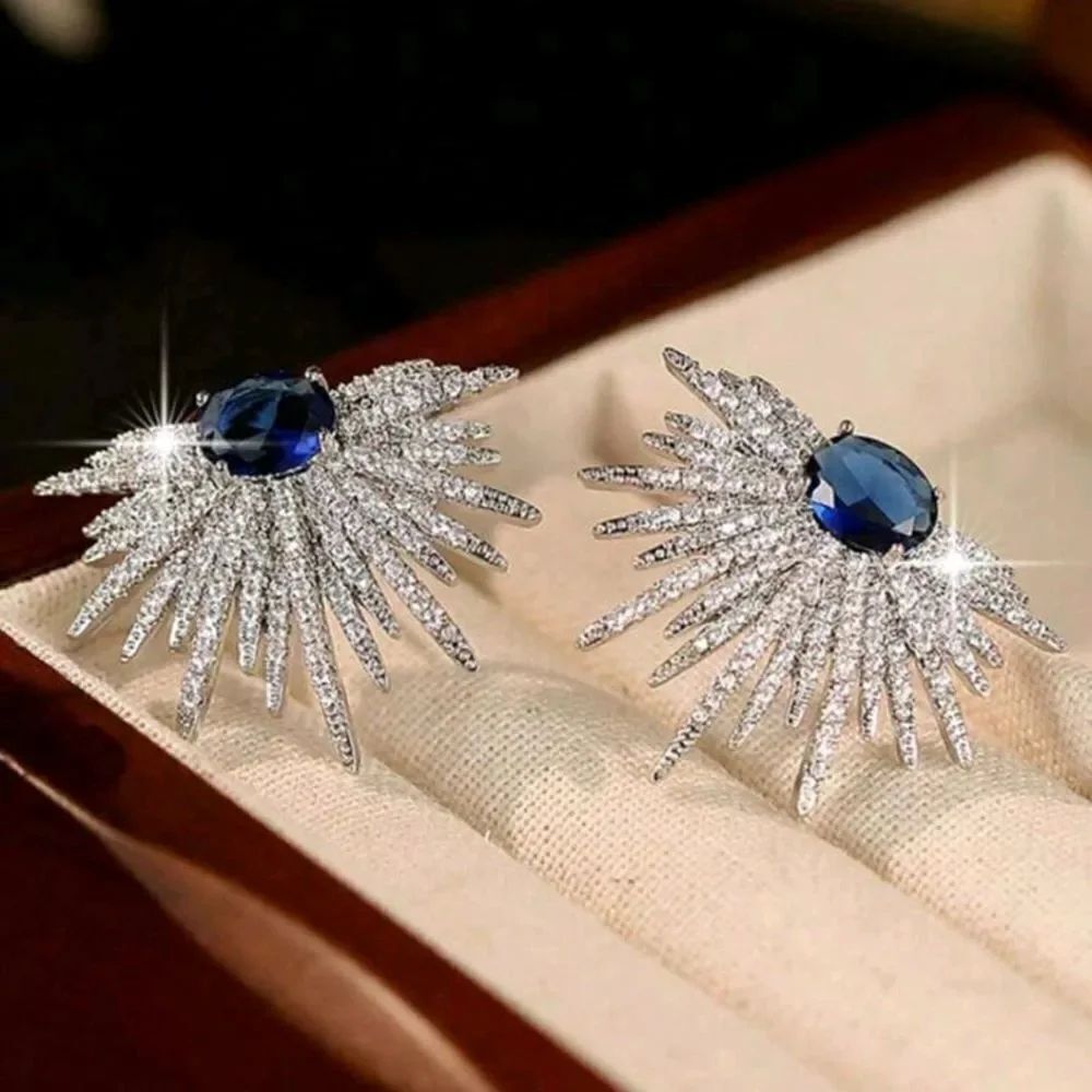 Rhinestone Starburst Stud Earrings